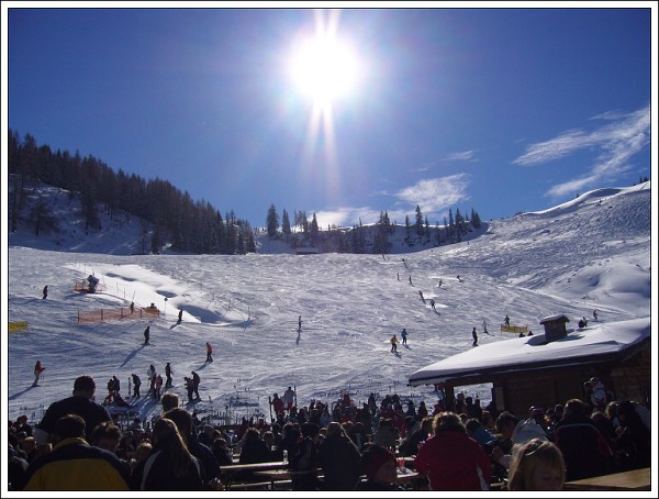 St. Johann - SKI AMADE