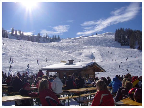 St. Johann - SKI AMADE